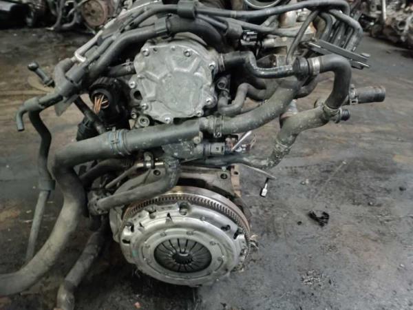 MOTEUR VW 1.9TDI - Vue 5